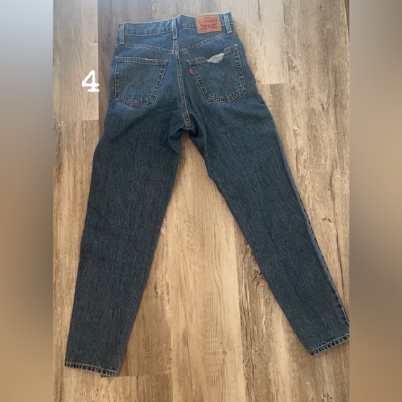 Levi’s high waisted mom jean size 25 - Picture 2 of 2